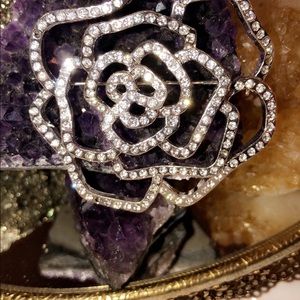 Vintage Avon Brooch with stones